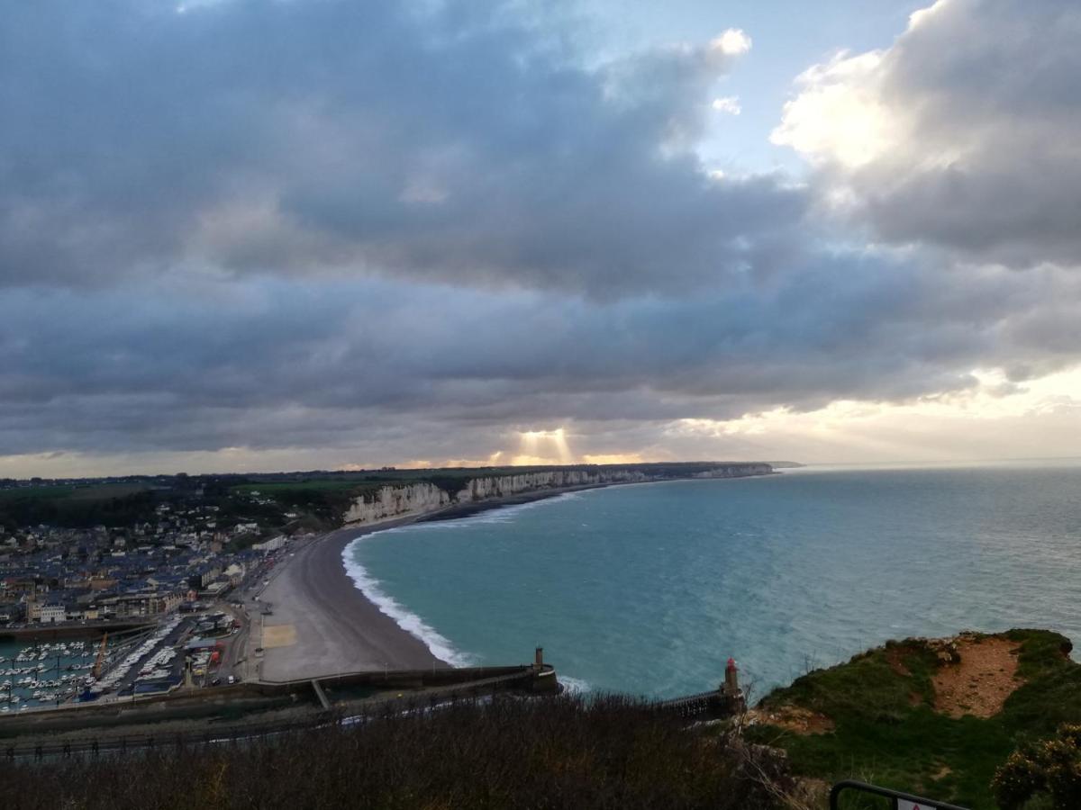 L Echappee Belle En Normandie, Au Coeur Historique De Fécamp Kültér fotó